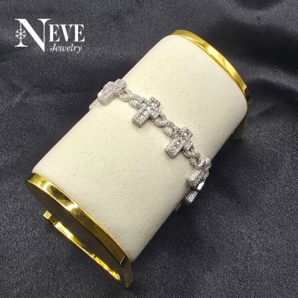 Luxury 18k White Gold Over Sterling Silver 925 Iced Out Moissante - Main Image